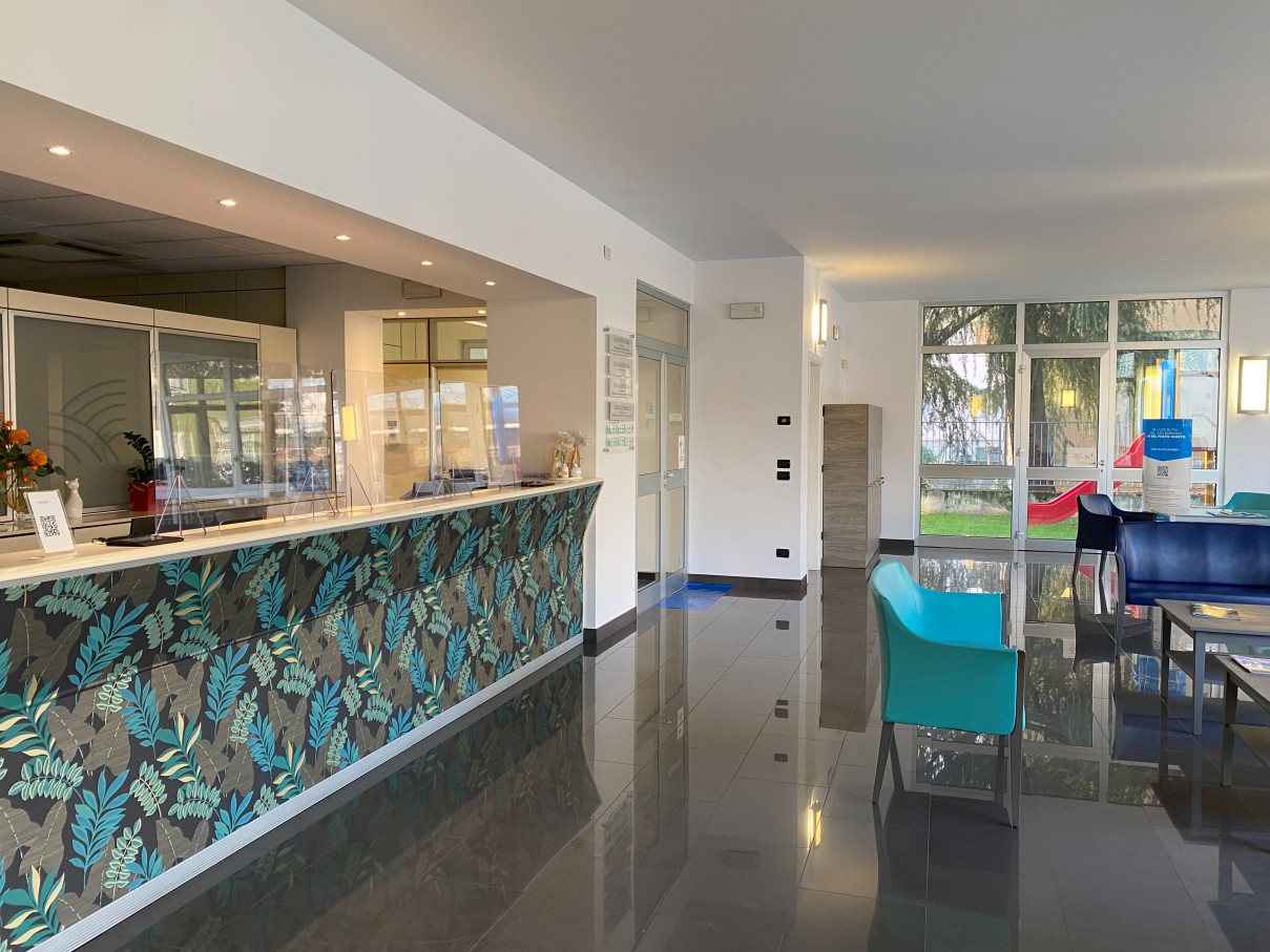 IMG 7186 1 1 | Montagna Studi Dentistici | Dentista a Bovolone