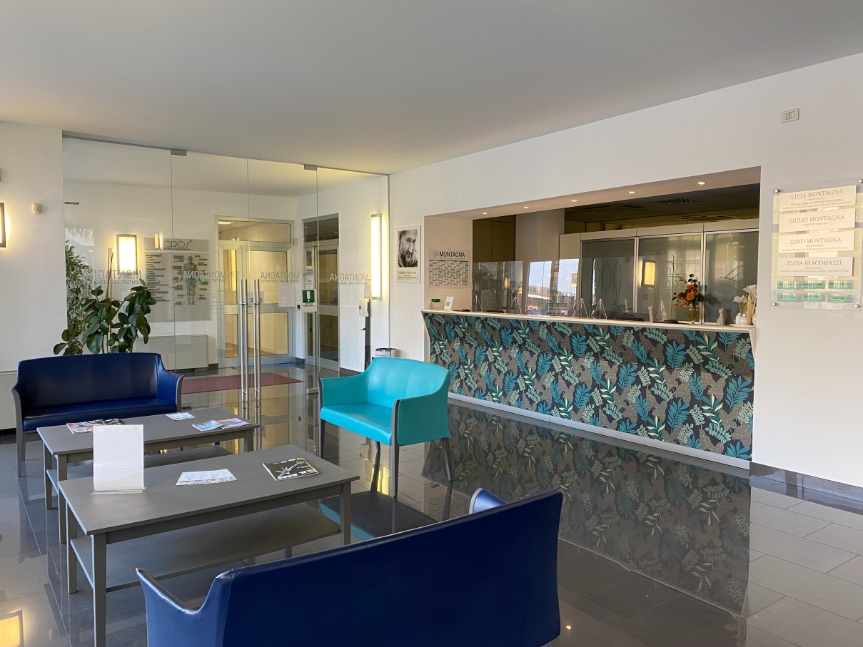 IMG 7189 1 | Montagna Studi Dentistici | Dentista a Bovolone